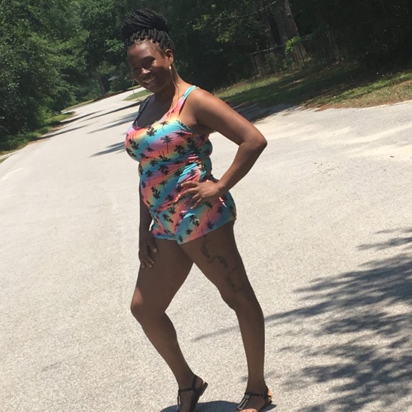 Meet your Posher, Crystal - Picture 1 of 1